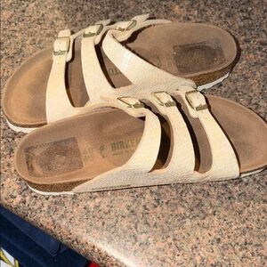 Birkenstock Women's Tan Sandals